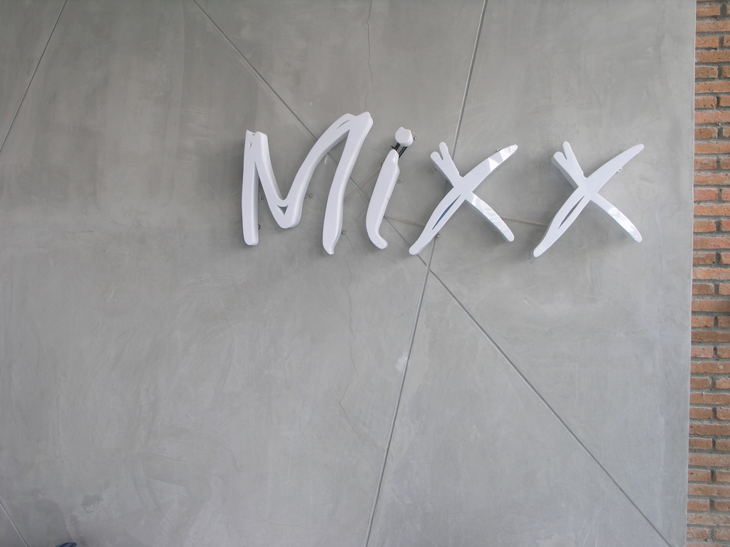 Mixx Restaurant, Esplanade